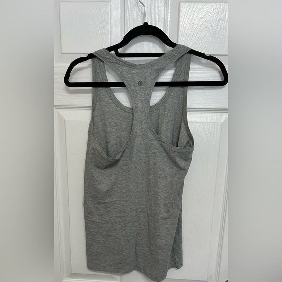 Lululemon Yogi Racerback lV - Picture 6 of 6